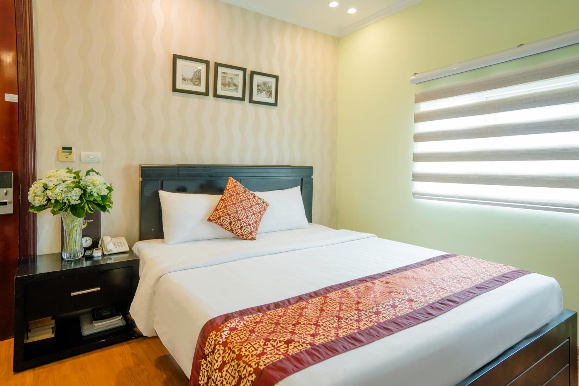 Ha Noi Lake View Hotel & Travel ฮานอย ภายนอก รูปภาพ